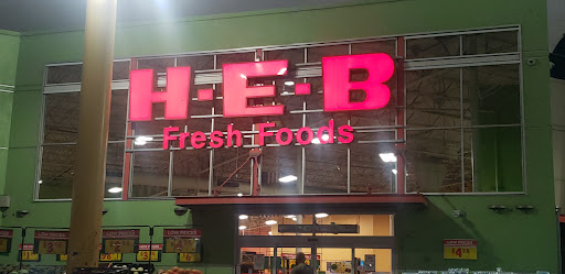 Grocery Store «H-E-B Grocery», reviews and photos, 3111 Woodridge Cove Dr Suite 500, Houston, TX 77087, USA