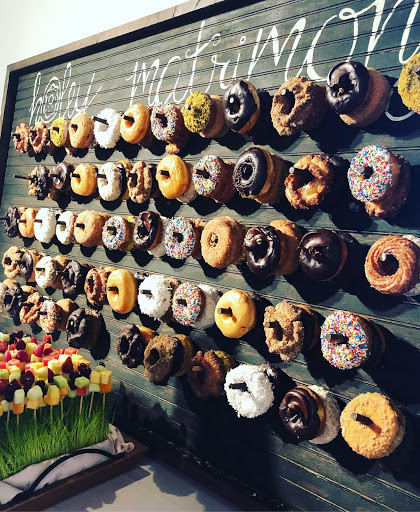 Donut Shop «Do-Rite Donuts & Coffee», reviews and photos, 50 W Randolph St, Chicago, IL 60601, USA