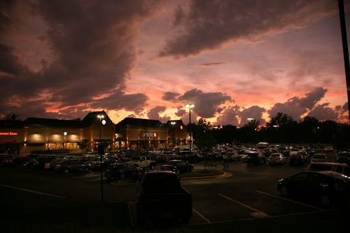 Grocery Store «Safeway», reviews and photos, 1688 Anderson Rd, McLean, VA 22102, USA