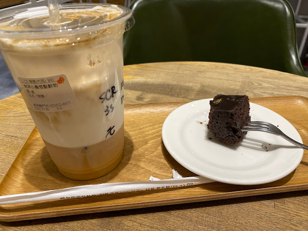 Louisa Coffee 路易莎咖啡(高雄美術館門市)