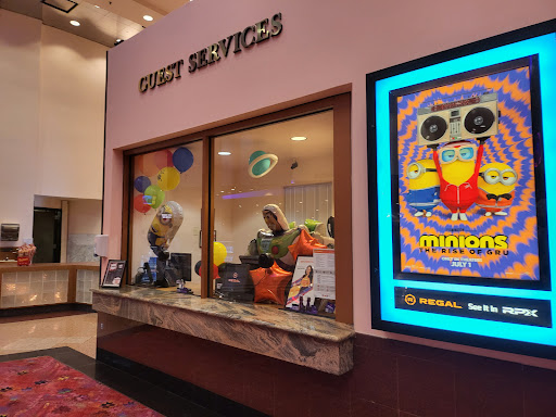 Movie Theater «Edwards Greenway Grand Palace 24 & RPX», reviews and photos, 3839 Weslayan St, Houston, TX 77027, USA