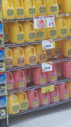 Supermarket «Food Fair La Gran Marqueta», reviews and photos, 946 Market St, Paterson, NJ 07513, USA