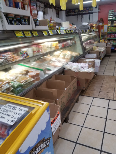 Grocery Store «Lillies Supermarket Inc», reviews and photos, 9863 S Ewing Ave, Chicago, IL 60617, USA