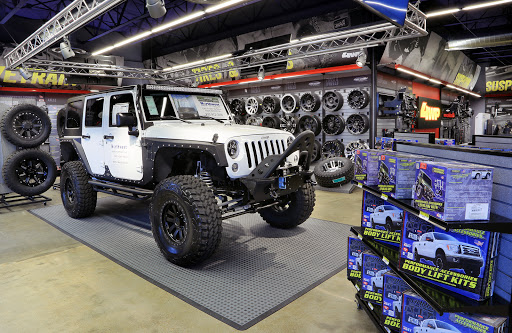 Truck Accessories Store «4 Wheel Parts Performance Center», reviews and photos, 2119 Cypress Creek Pkwy, Houston, TX 77090, USA