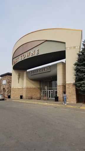 Shopping Mall «East Towne Mall», reviews and photos, 89 E Towne Mall, Madison, WI 53704, USA