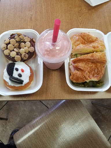 Donut Shop «Tasty Donuts and Cafe», reviews and photos, 8205 Santa Monica Blvd, West Hollywood, CA 90046, USA