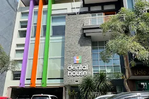Dental House image