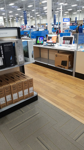 Electronics Store «Best Buy», reviews and photos, 200 Mall Cir Dr, Monroeville, PA 15146, USA