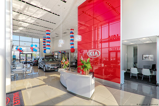 Kia Dealer «Valley Kia of Fontana», reviews and photos, 16272 S Highland Ave, Fontana, CA 92336, USA