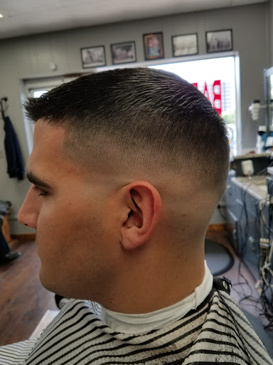 Barber Shop «Old Tyme Barbershop», reviews and photos, 603 E Abram St, Arlington, TX 76010, USA