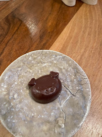 Chocolat noir du Restaurant gastronomique ACCENTS table bourse à Paris - n°9