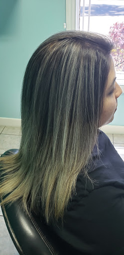 Beauty Salon «Two Friends Beauty Salon», reviews and photos, 305 E Centerville Rd, Garland, TX 75041, USA