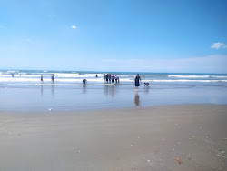 Photo de Plage de Caicara avec rivage droit, long