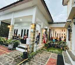 Rumah Jawa Guest House photo