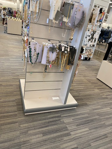 Department Store «Nordstrom Rack Perimeter Expo», reviews and photos, 1201 Hammond Dr NE, Dunwoody, GA 30346, USA