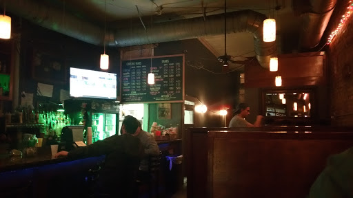 Bar «Walkers Coffee Shop & Pub», reviews and photos, 128 College Ave, Athens, GA 30601, USA