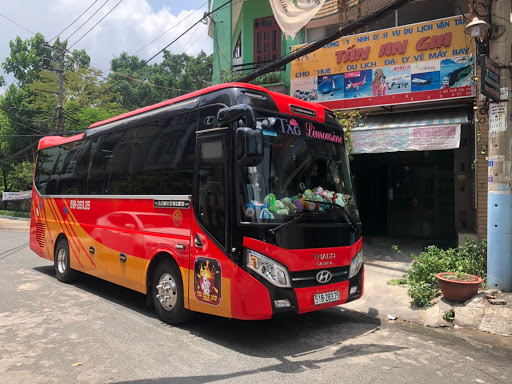 Travel car rental Saigon