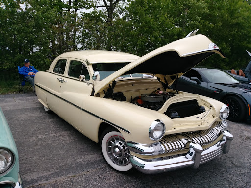 Used Car Dealer «GR Auto Gallery of Wixom», reviews and photos, 29165 Wall St, Wixom, MI 48393, USA