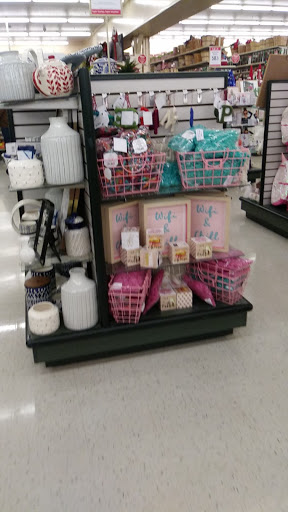 Craft Store «Hobby Lobby», reviews and photos, 1500 Almonesson Rd, Deptford Township, NJ 08096, USA