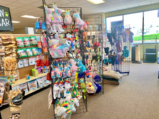 Lindsey Horse and Pet