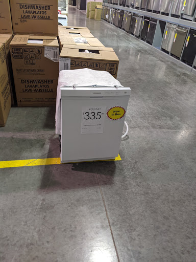 Appliance Store «Sears Outlet», reviews and photos, 639 Gravois Bluffs Blvd Suite A, Fenton, MO 63026, USA