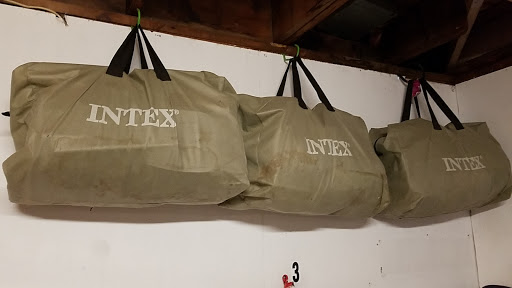 Sporting Goods Store «Big 5 Sporting Goods - Fresno (Shaw)», reviews and photos, 3022 W Shaw Ave, Fresno, CA 93711, USA