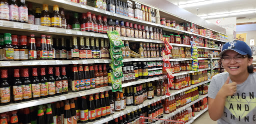 Shopping Mall «Vallejo Plaza Shopping Center», reviews and photos, 3325 Sonoma Blvd, Vallejo, CA 94590, USA