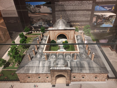 Merinos Atatürk Kongre Kültür Merkezi Kuzey Kapısı