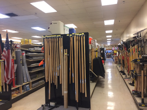 Hardware Store «Farrer Bros Hardware and Rental Service», reviews and photos, 1209 NW Broad St, Murfreesboro, TN 37129, USA