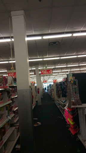 Dollar Store «Dollar Tree», reviews and photos, 12110 U.S. 71 B, Grandview, MO 64030, USA