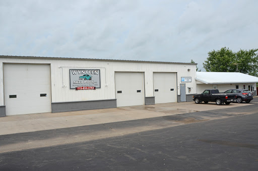 Wynveen Auto Body and  Inc. en Baldwin