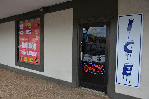 Liquor Store «Holiday Wine & Spirits», reviews and photos, 112 S Royal Oaks Blvd, Franklin, TN 37067, USA