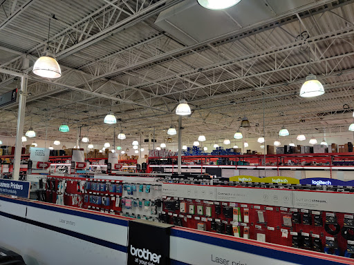 Office Supply Store «Staples», reviews and photos, 613 Washington Blvd, Jersey City, NJ 07310, USA