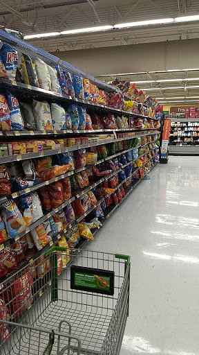 Supermarket «Walmart Neighborhood Market», reviews and photos, 2551 W Cermak Rd, Chicago, IL 60608, USA