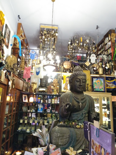 Book Store «Thunderbolt Spiritual Books», reviews and photos, 512 Santa Monica Blvd, Santa Monica, CA 90401, USA