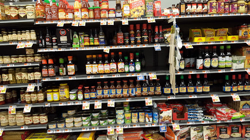 Grocery Store «Stop & Shop», reviews and photos, 702 Hicksville Rd, Massapequa, NY 11758, USA