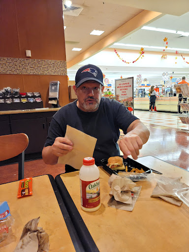 Grocery Store «Market Basket», reviews and photos, 8 Highland Common E, Hudson, MA 01749, USA