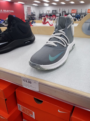 Shoe Store «WSS», reviews and photos, 1150 S Harbor Blvd, Fullerton, CA 92832, USA