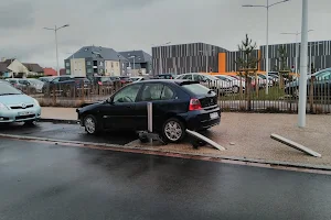 Parking Gare Routiere image