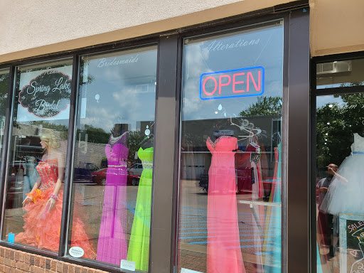 Bridal Shop «Spring Lake Bridal», reviews and photos, 616 E Savidge St B, Spring Lake, MI 49456, USA