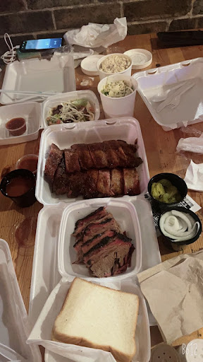 Barbecue Restaurant «Stanley’s Famous Pit Bar-B-Q», reviews and photos, 525 S Beckham Ave, Tyler, TX 75702, USA