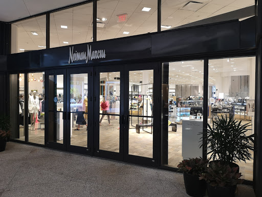 Clothing Store «Neiman Marcus», reviews and photos, 9700 Collins Ave, Bal Harbour, FL 33154, USA