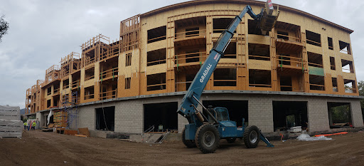 Auto Body Shop «Auto Collision Center», reviews and photos, 299 Thousand Oaks Blvd, Thousand Oaks, CA 91360, USA