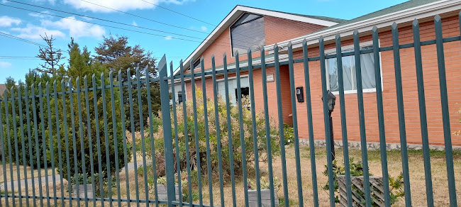 Hostal Sandy Point B&B