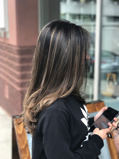 Hair Salon «Moda Hair Salon», reviews and photos, 16 Easton Ave, New Brunswick, NJ 08901, USA