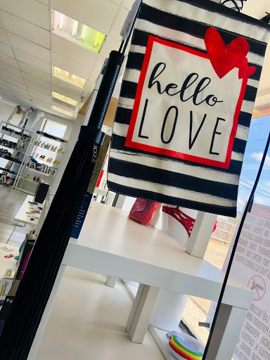 Boutique «Katz Stores - Highway 6», reviews and photos, 1710 S Texas 6, Houston, TX 77077, USA