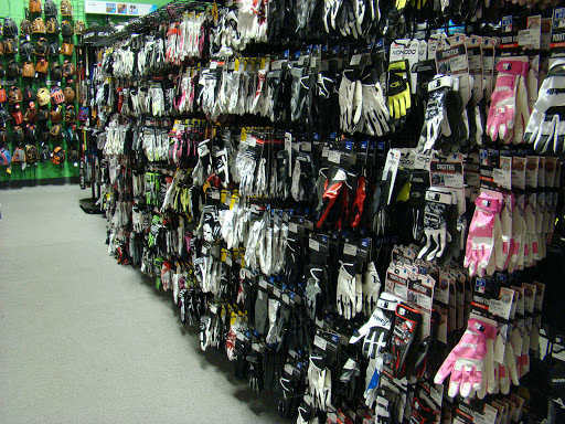 Sporting Goods Store «Play It Again Sports Springfield», reviews and photos, 1300 E Battlefield Rd, Springfield, MO 65804, USA