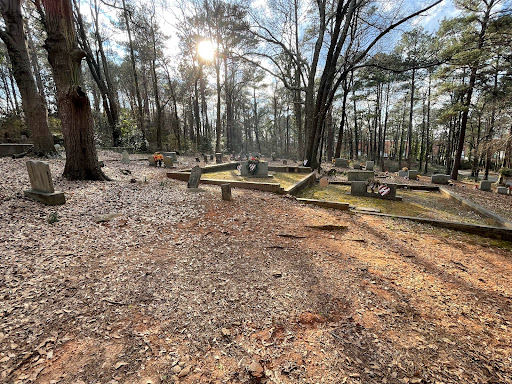 Cemetery «Crest Lawn Memorial Park», reviews and photos, 2000 Marietta Blvd NW, Atlanta, GA 30318, USA