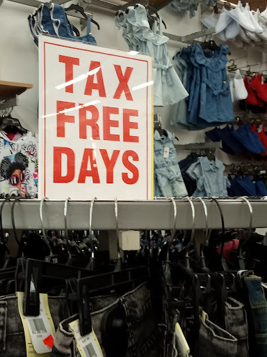 Used Book Store «A Novel Idea», reviews and photos, 2019 E Silver Springs Blvd, Ocala, FL 34470, USA