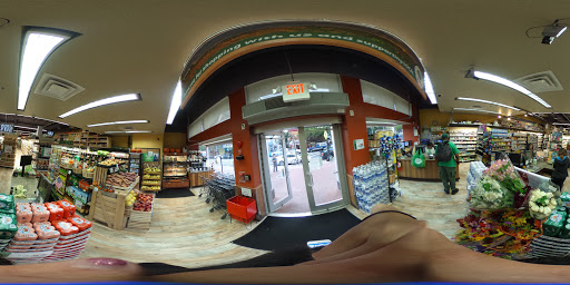 Gourmet Grocery Store «Yes! Organic Market Capitol Hill», reviews and photos, 410 8th St SE, Washington, DC 20003, USA